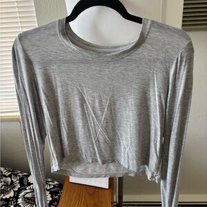 Aerie Light Gray Long Sleeve Women's Tee
